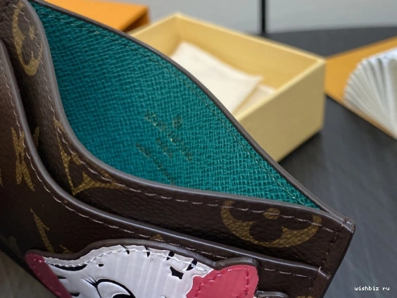 WIS HOLDER-11*7*0.5cm CARD VUITTON LOUIS 0209